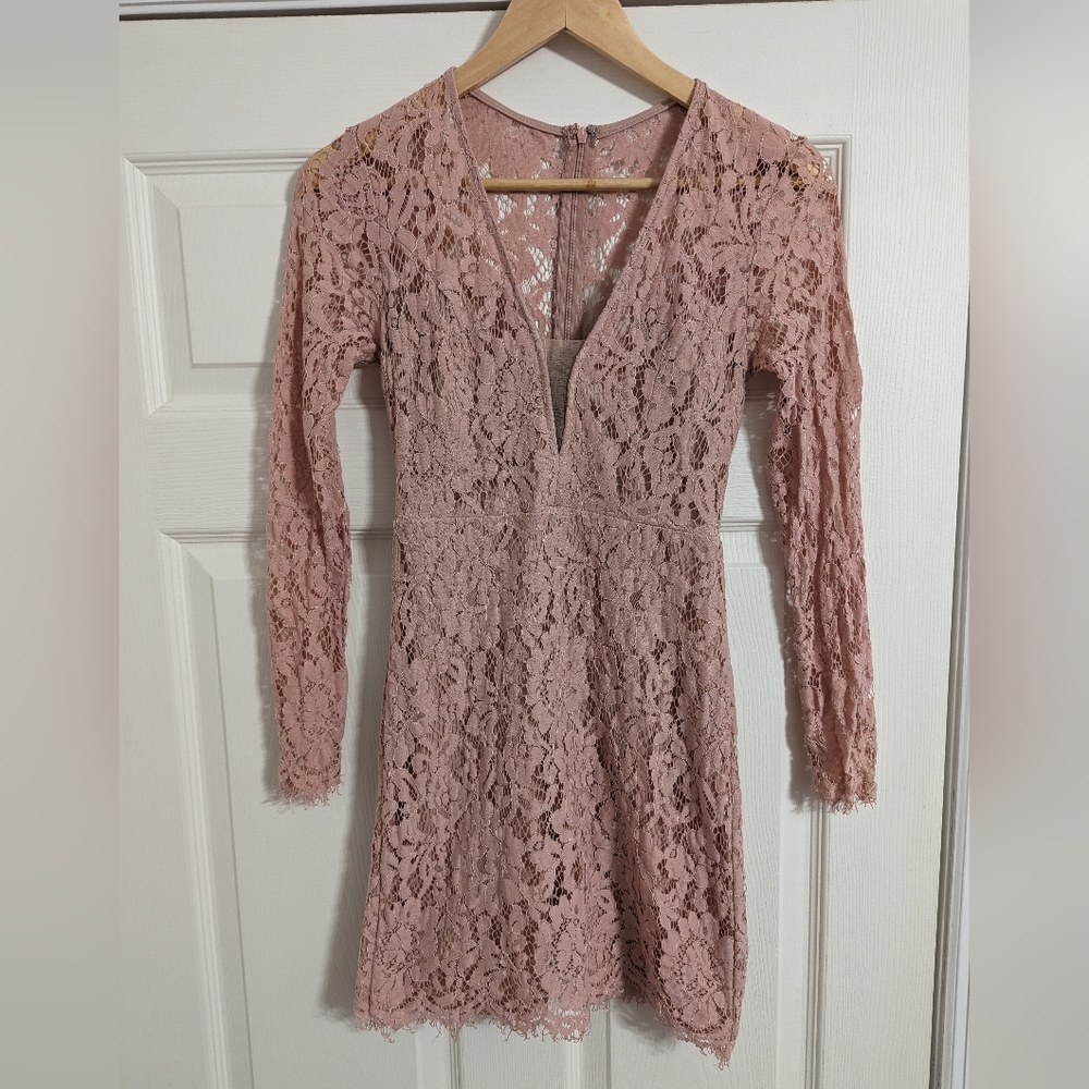 Do+be Light Pink Lace Bodycon Dress Long Sleeves Size Small